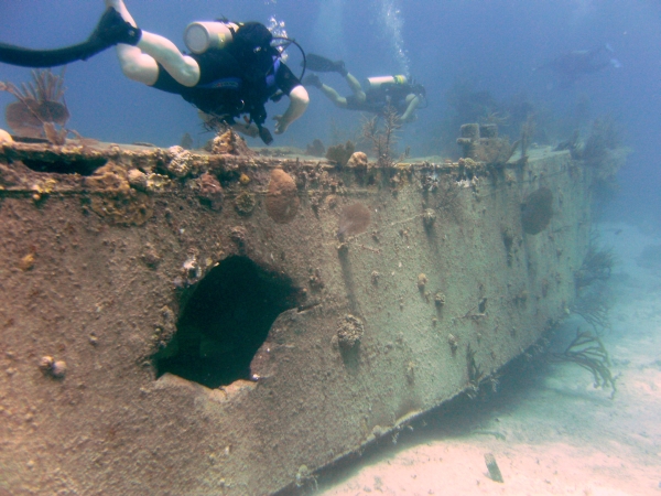 James Bond Wreck